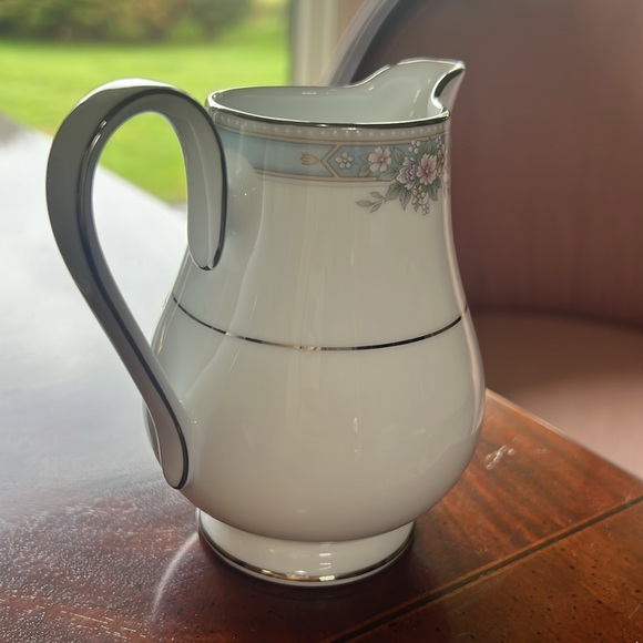 Noritake White and Blue Floral Pitcher - Picture 2 of 5